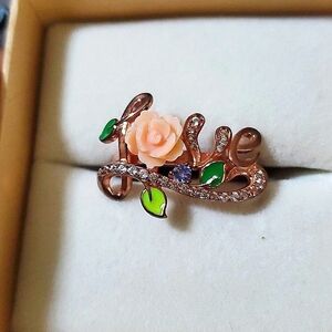 Jardin LOVE Collection Mother of Pearl Tanzanite Zircon Flower Vermeil RG Ring